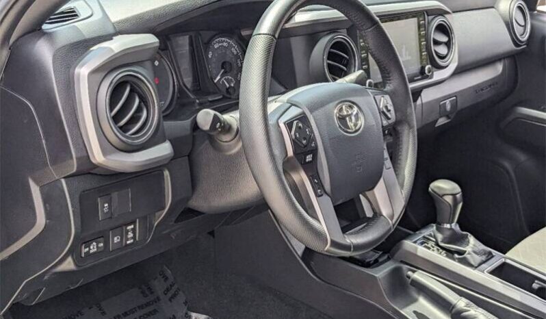 2020 Toyota Tacoma full